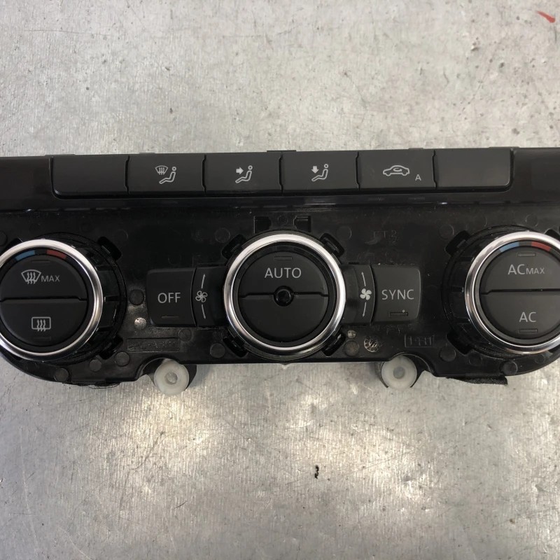 Panou climatronic / Volkswagen Passat CC 2013 / Climatizare