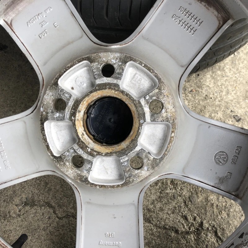 Jante aliaj / Volkswagen Tiguan 5N 2010 / Jante si roti