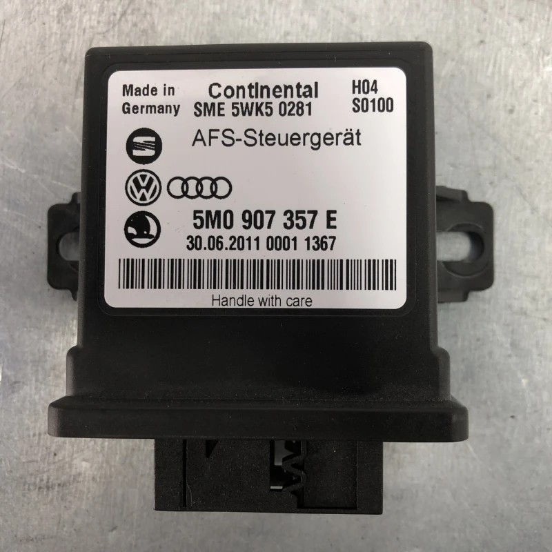 Modul AFS / Volkswagen Passat B7 2013 / Audio si electronice