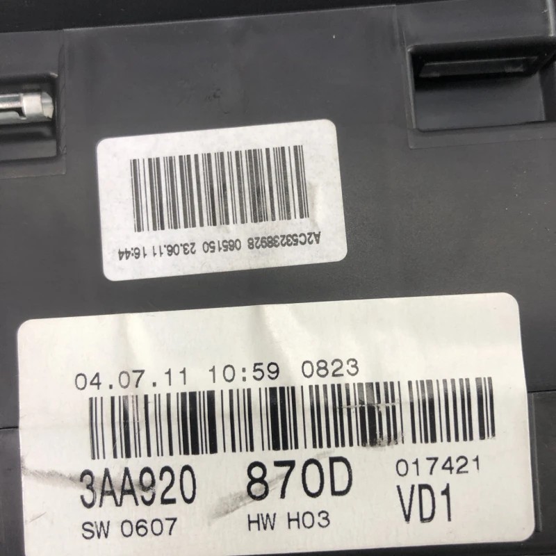 Ceas bord / Volkswagen Passat B7 2012 / Audio si electronice