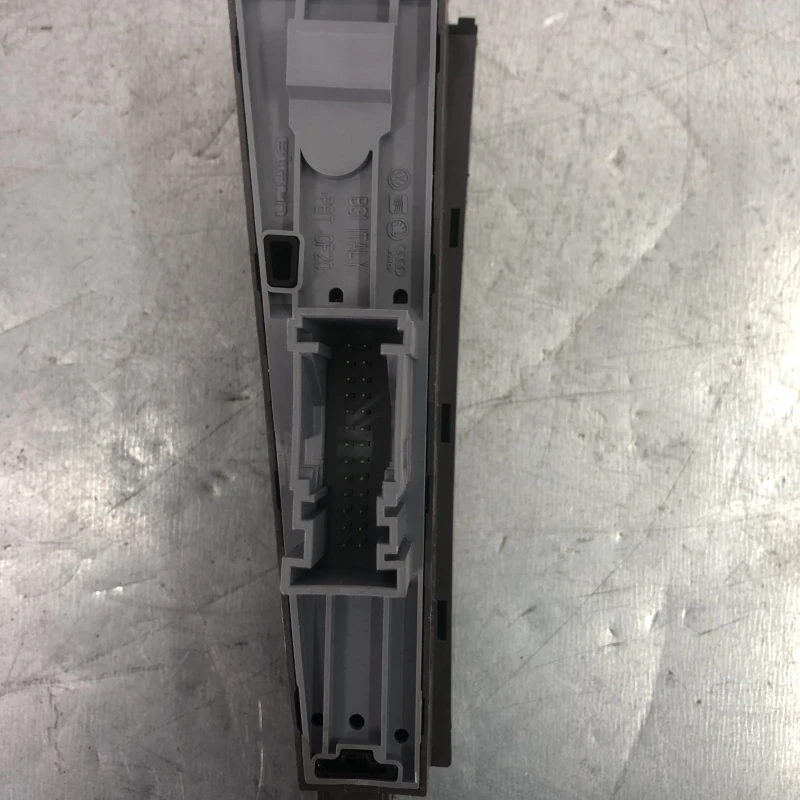 Butoane consola centrala / Volkswagen Passat B7 2012 / Interior