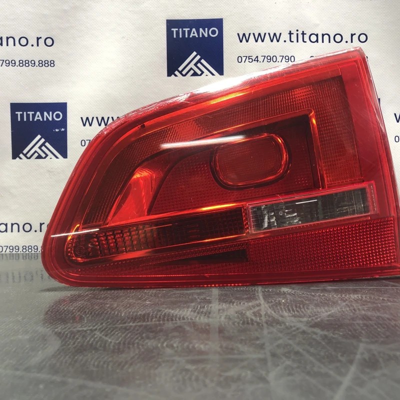 Stop dreapta haion / Volkswagen Sharan 7N 2013 / Caroserie, oglinzi si faruri