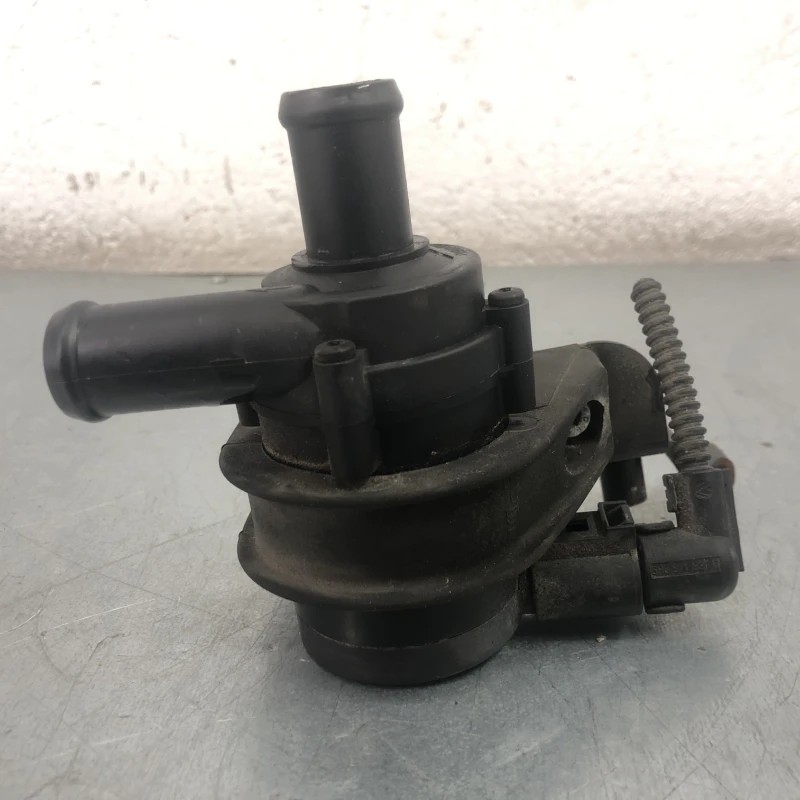 Pompa recirculare apa / Volkswagen Tiguan 5N 2010 / Motor, racire si evacuare