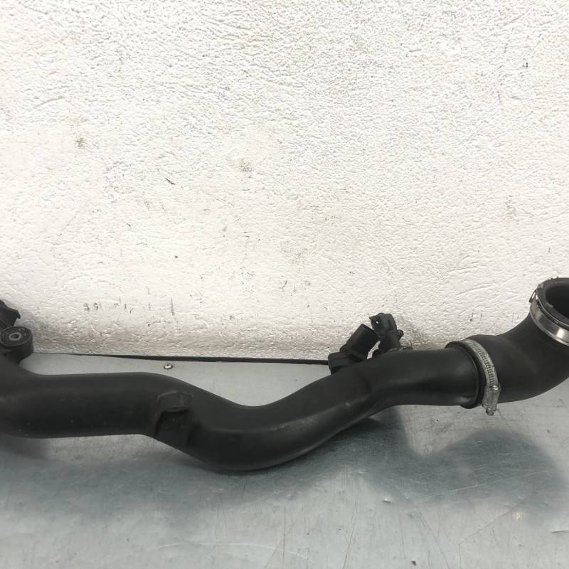 Furtun intercooler / Volkswagen Tiguan 5N 2010 / Motor, racire si evacuare