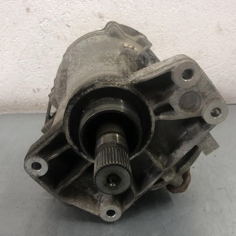 Cutie de transfer diferential fata / Volkswagen Tiguan 5N 2010 / Cutie viteze, ambreiaj, transmisie