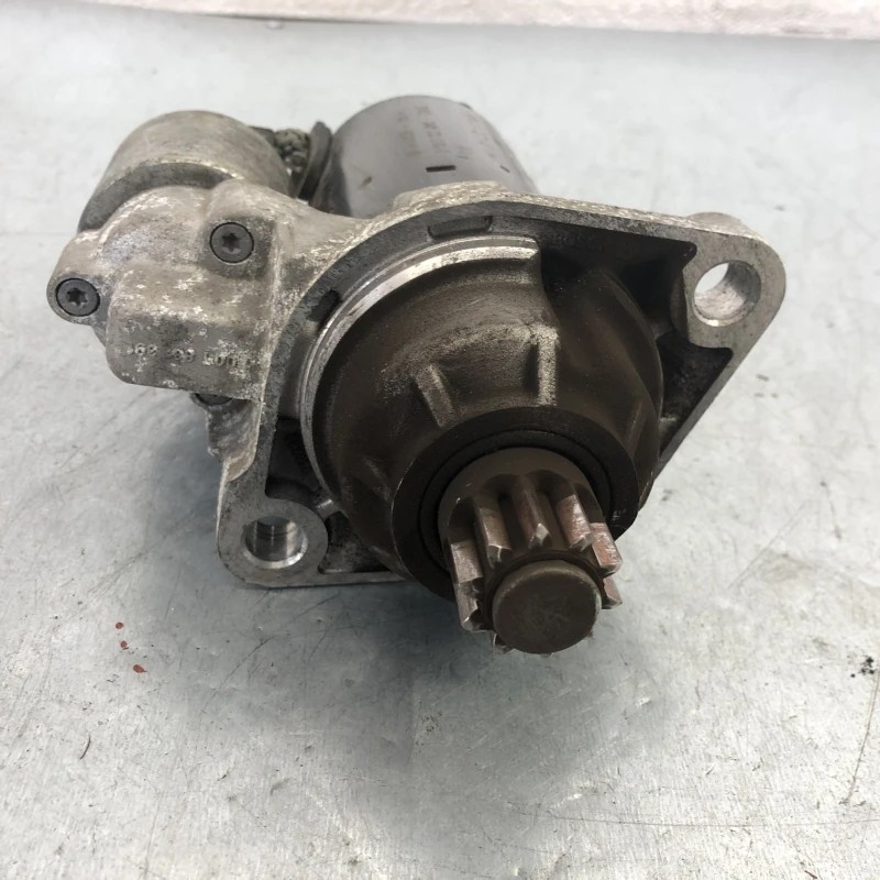 Electromotor demaror Volkswagen Tiguan 5N 2010