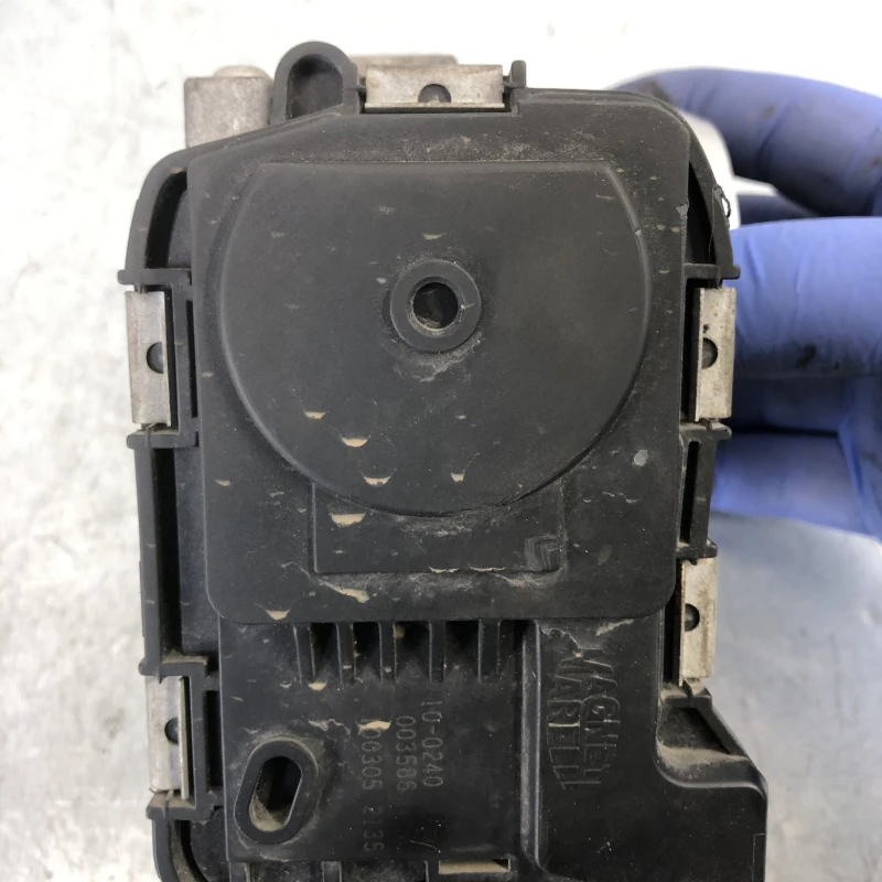 Clapeta de acceleratie / Volkswagen Tiguan 5N 2010 / Motor, racire si evacuare
