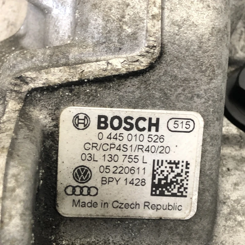 Pompa de injectie inalte / Volkswagen Passat B7 2012 / Motor, racire si evacuare