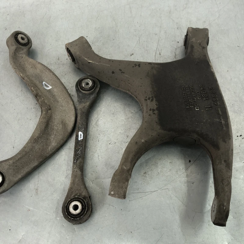 Brat trapez dreapta spate Audi 