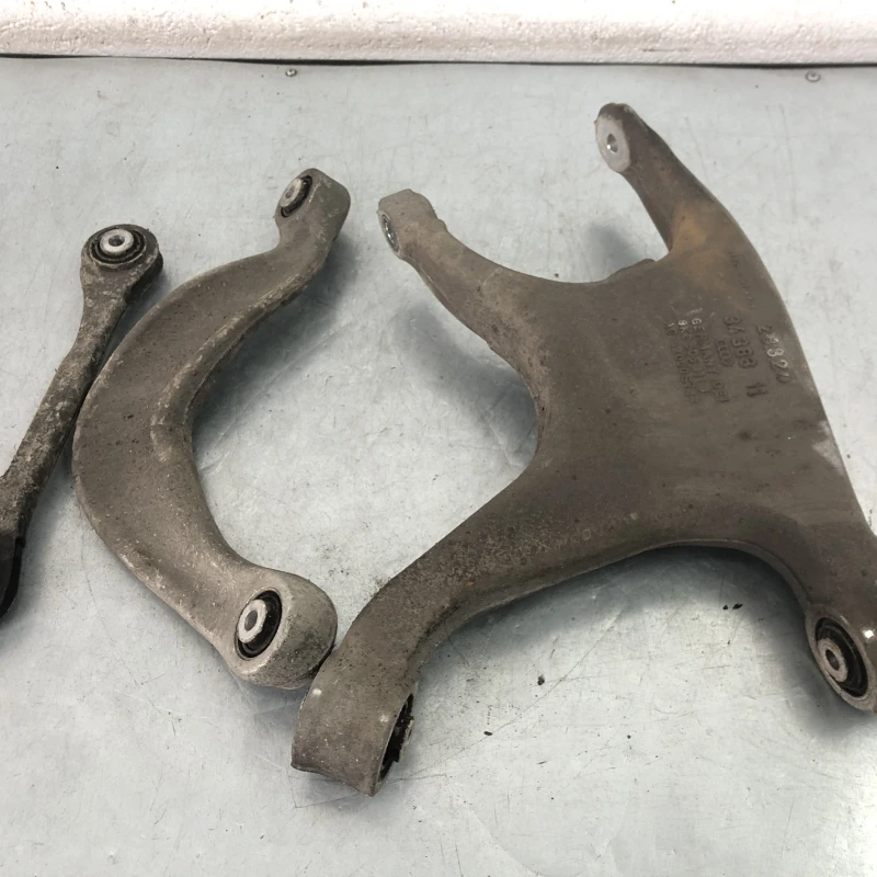 Brat trapez stanga spate Audi 