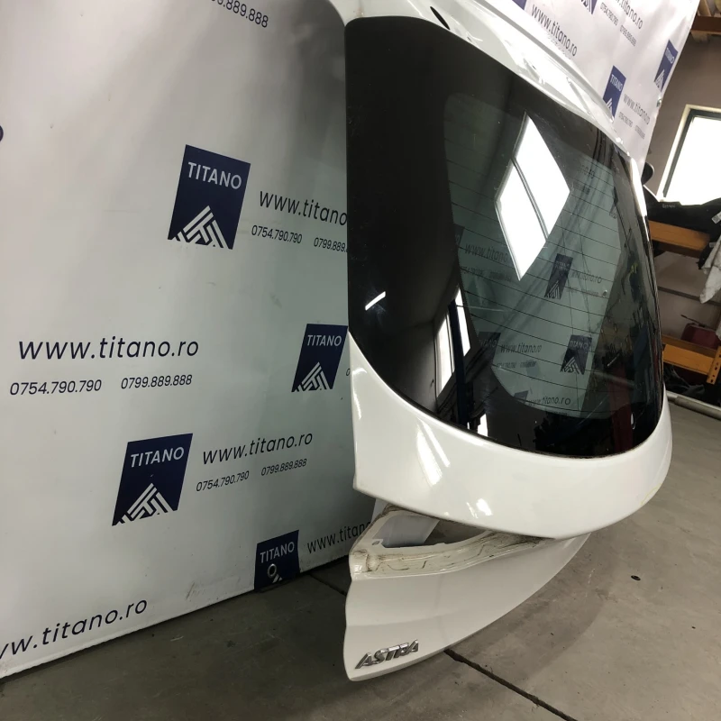 Haion / Opel Astra K 2019 / Caroserie, oglinzi si faruri