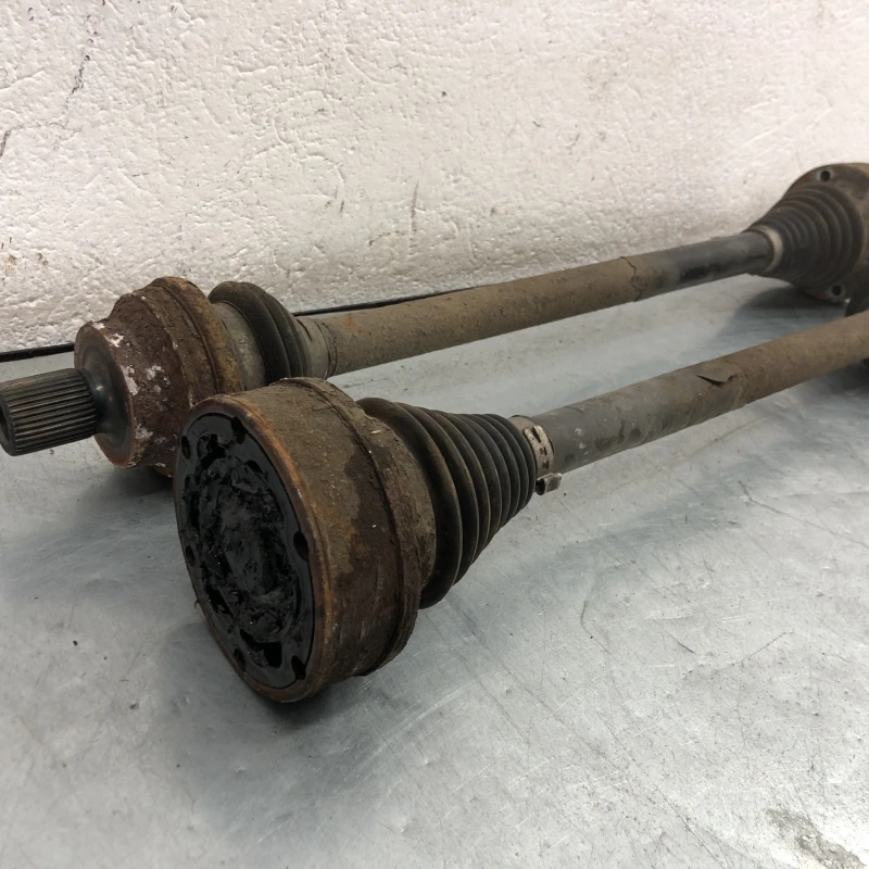 Planetara Spate / Volkswagen Passat B7 2013 / Cutie viteze, ambreiaj, transmisie