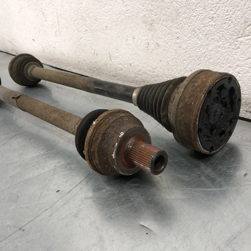Planetara Spate / Volkswagen Passat B7 2013 / Cutie viteze, ambreiaj, transmisie
