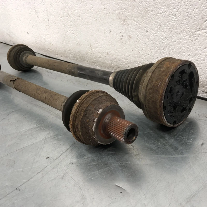 Planetara Spate / Volkswagen Passat B7 2013 / Cutie viteze, ambreiaj, transmisie