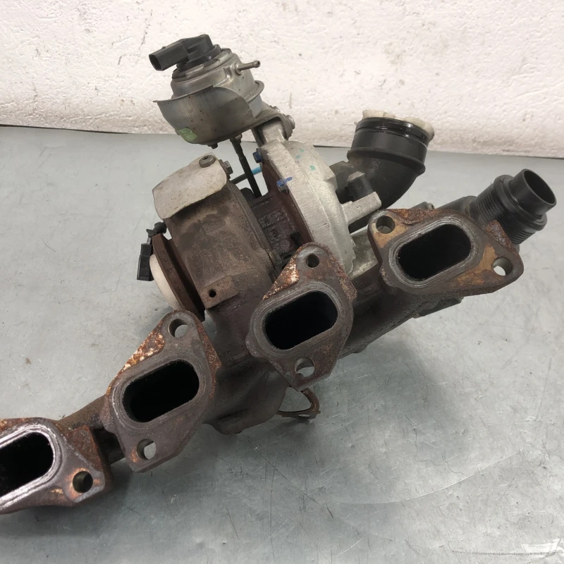 Turbosuflanta turbo turbina Volkswagen 