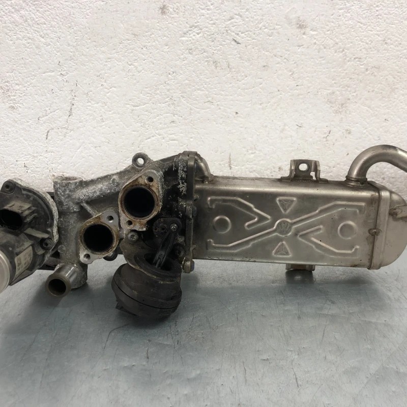 Racitor gaze egr Volkswagen Passat B7 2013