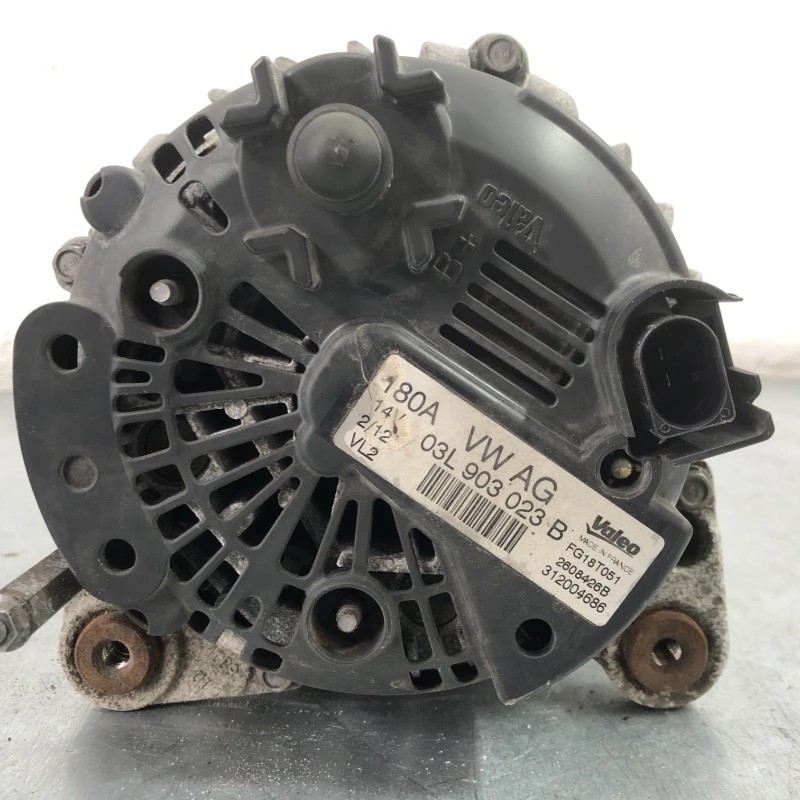 Alternator / Volkswagen Passat B7 2013 / Motor, racire si evacuare