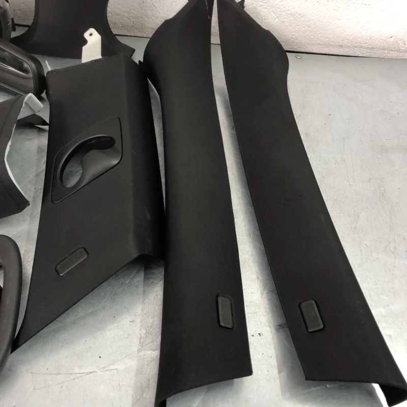 Plastice ornamente negre / BMW X5 E70 2012 / Interior