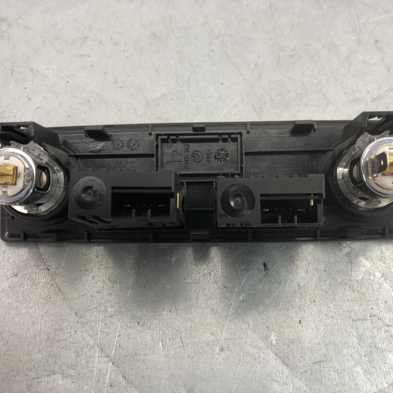 Buton incalzire scaune spate / BMW X5 E70 2012 / Audio si electronice