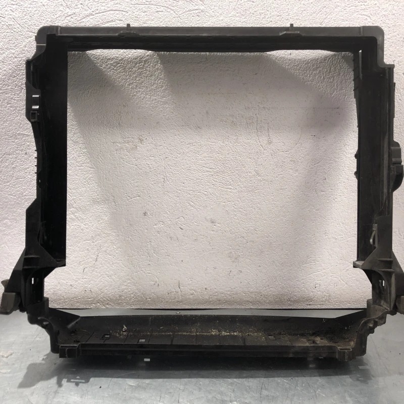 Carcasa radiator / BMW X5 E70 LCI 2012 / Caroserie, oglinzi si faruri