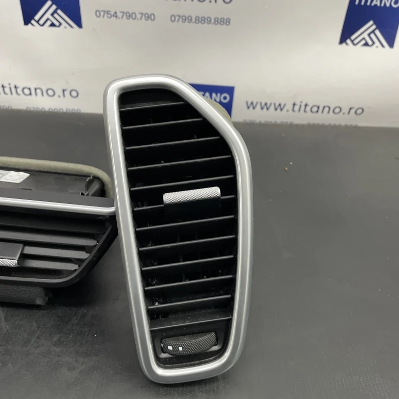 Grila aer bord / Porsche Cayenne Cayenne 2020 / Interior
