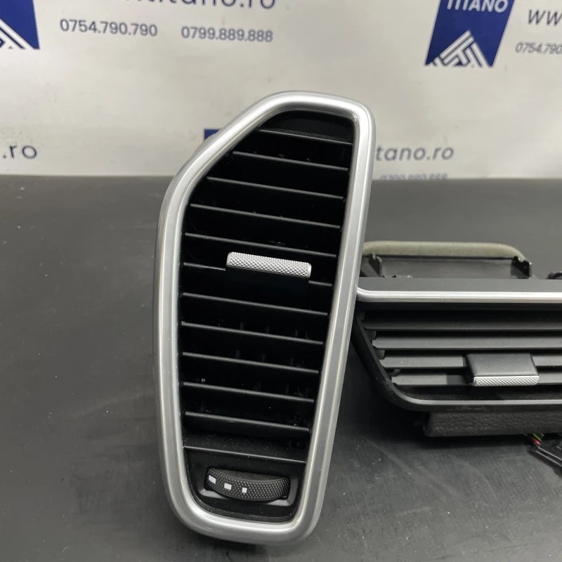 Grila aer bord / Porsche Cayenne Cayenne 2020 / Interior