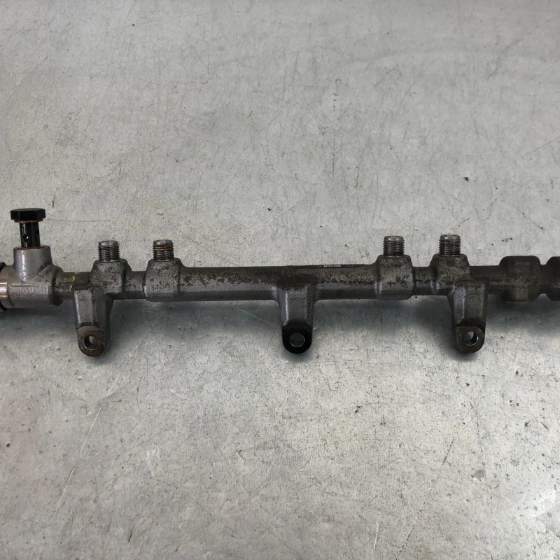 Rampa injectoare cu senzor / Hyundai Santa Fe Santa Fe 2012 / Motor, racire si evacuare