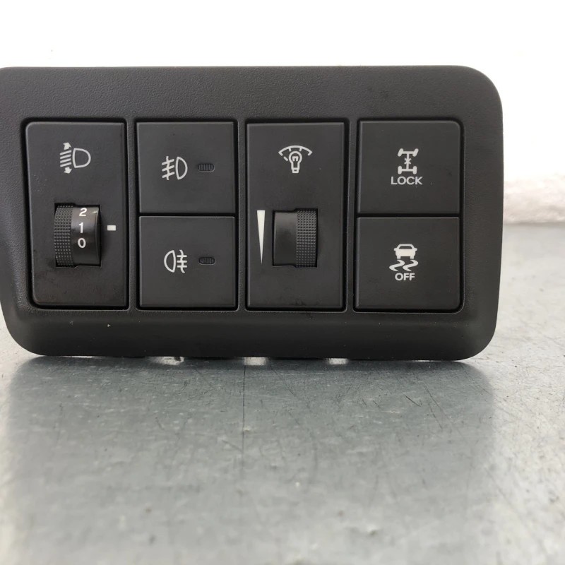 Panou butoane / Hyundai Santa Fe Santa Fe 2012 / Interior