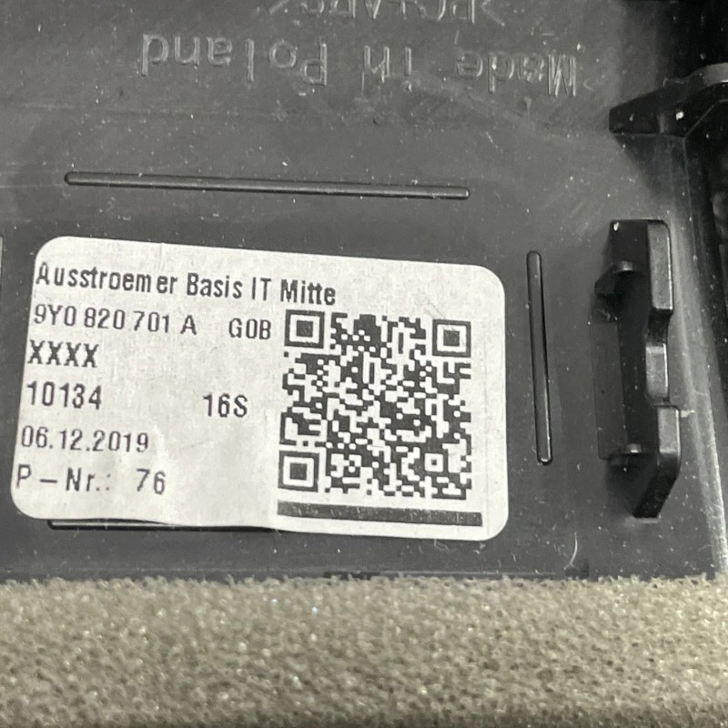 Grila aer bord / Porsche Cayenne Cayenne 2020 / Interior