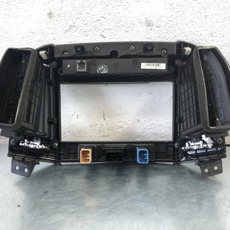 Grila aer bord centrala / Hyundai Santa Fe Santa Fe 2012 / Interior