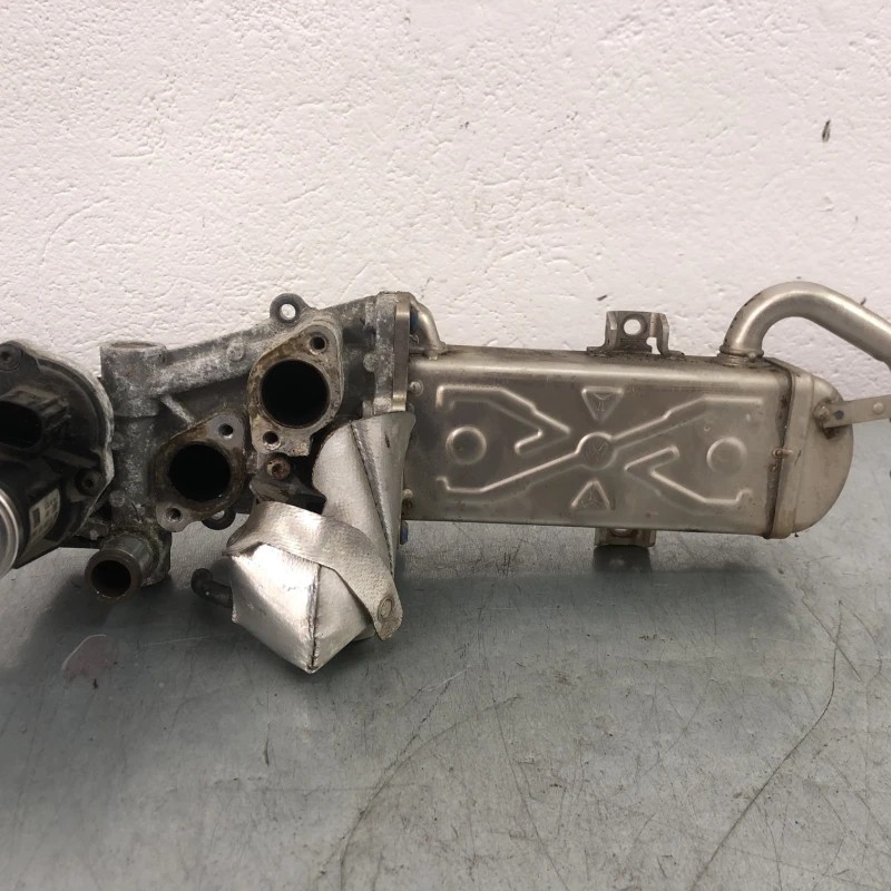 Racitor gaze egr Volkswagen Passat B7 2013