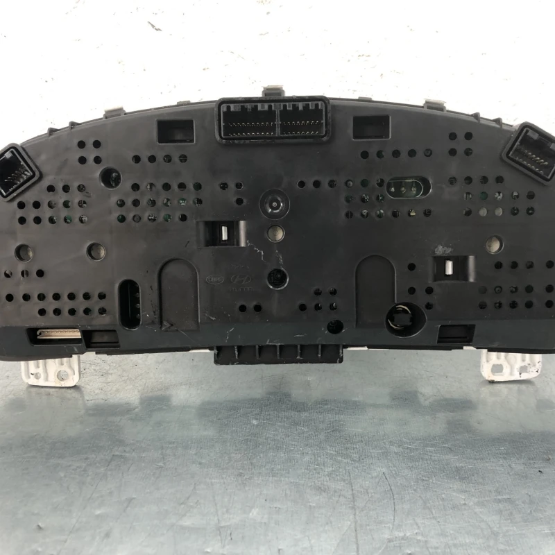 Ceas bord / Hyundai Santa Fe Santa Fe 2012 / Audio si electronice
