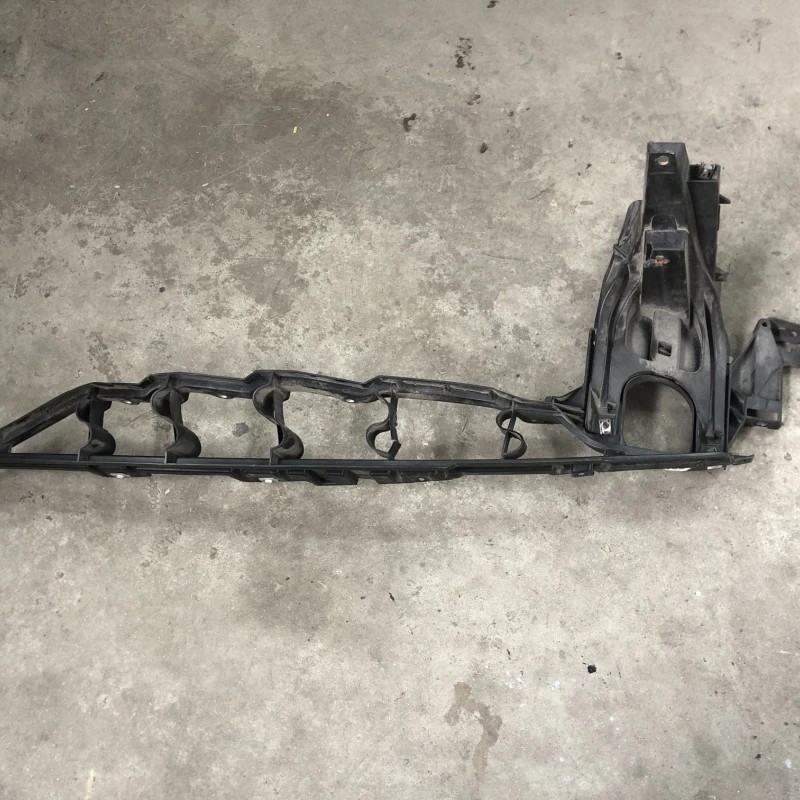 Suport aripa / BMW X5 E70 LCI 2012 / Caroserie, oglinzi si faruri