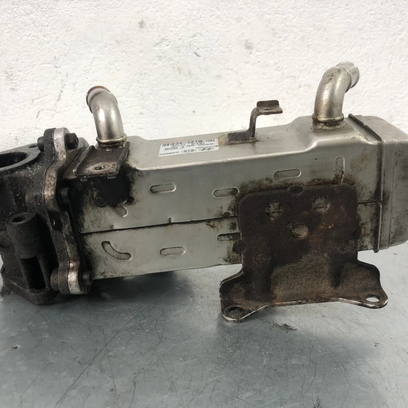 Racitor gaze egr / Hyundai Santa Fe Santa Fe 2012 / Motor, racire si evacuare