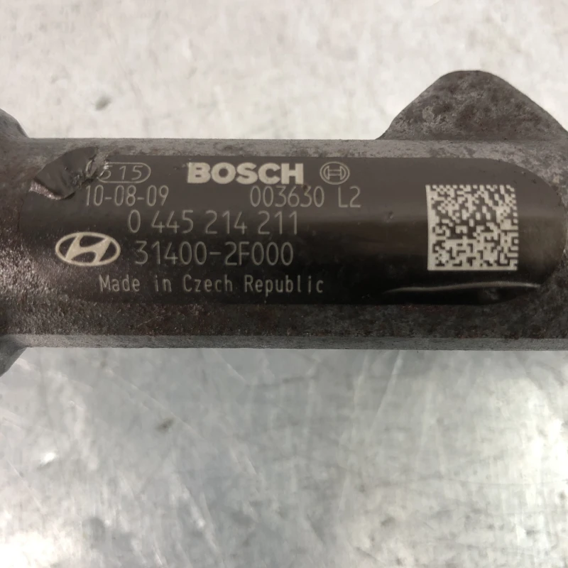 Rampa injectoare cu senzor / Hyundai Santa Fe Santa Fe 2012 / Motor, racire si evacuare