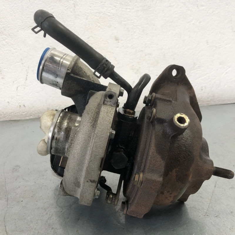 Turbosuflanta turbo turbina / Hyundai Santa Fe Santa Fe 2012 / Motor, racire si evacuare