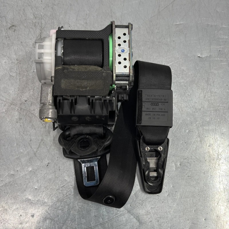 Centura dreapta fata Audi A4 B8 2010