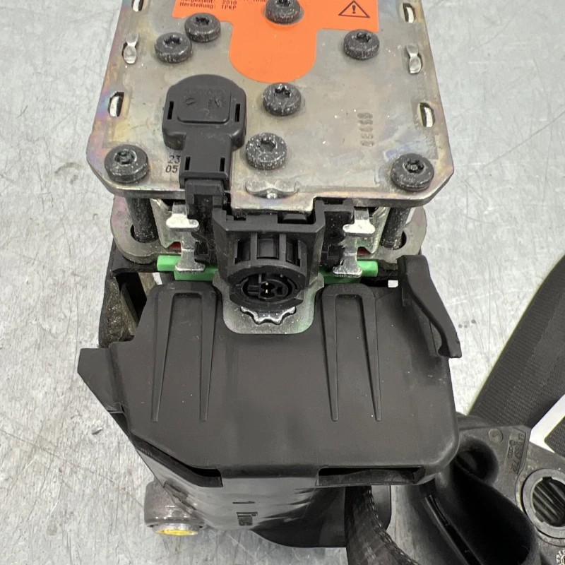 Centura dreapta fata / Audi A4 B8 2010 / Interior