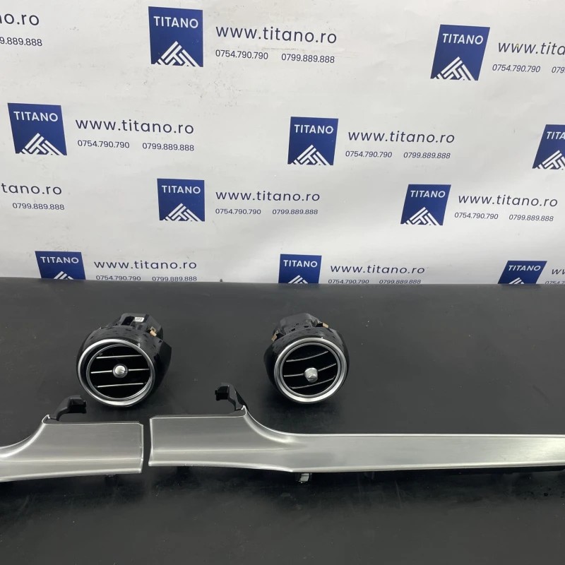 Set trim bord / Mercedes-Benz C Class W205 2017 / Interior