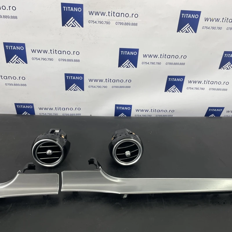 Set trim bord / Mercedes-Benz C Class W205 2017 / Interior
