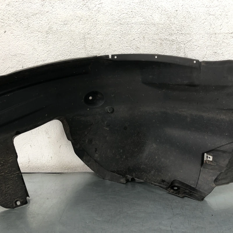 Carenaj stanga fata mare / BMW Seria 3 E91 2012 / Caroserie, oglinzi si faruri
