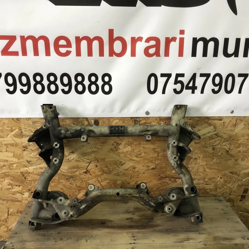 Jug motor punte fata / Mercedes-Benz E Class W212 2010 / Caroserie, oglinzi si faruri
