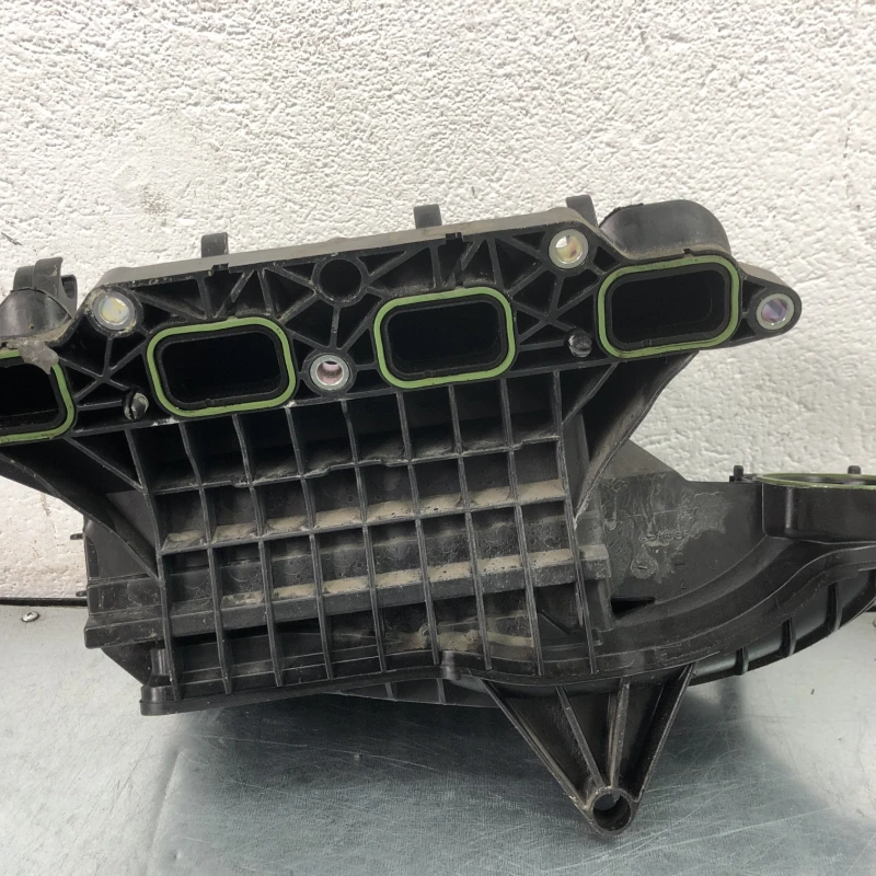 Galerie de admisie Volkswagen 