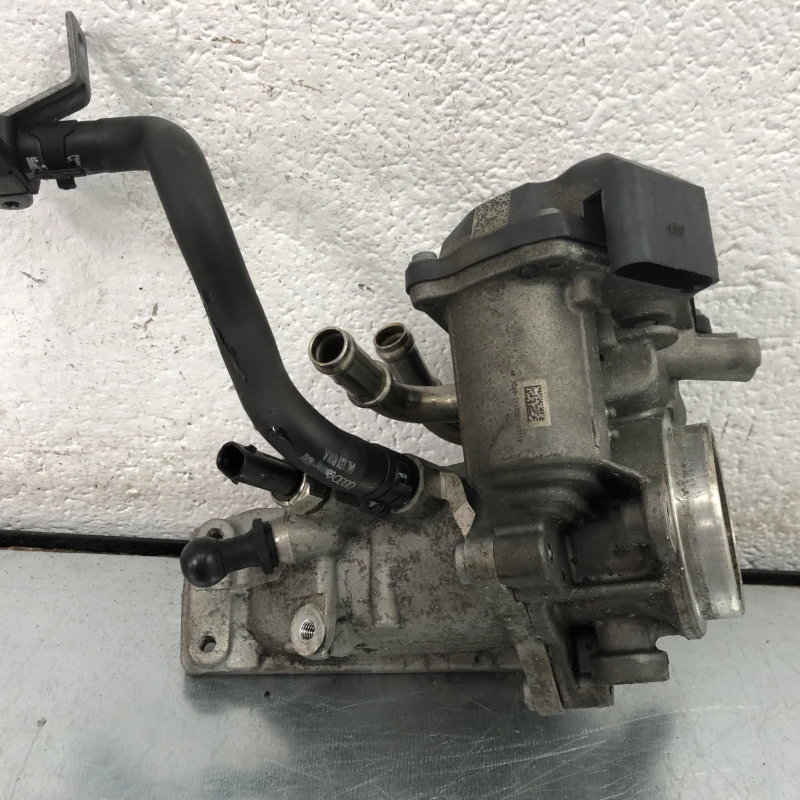 Clapeta de acceleratie / Skoda Octavia 3 5E 2014 / Motor, racire si evacuare