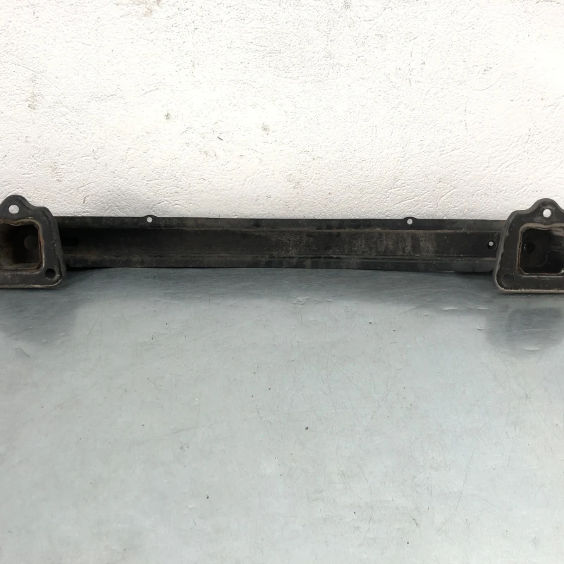 Armatura intaritura bara spate / BMW Seria 1 E87 2011 / Caroserie, oglinzi si faruri
