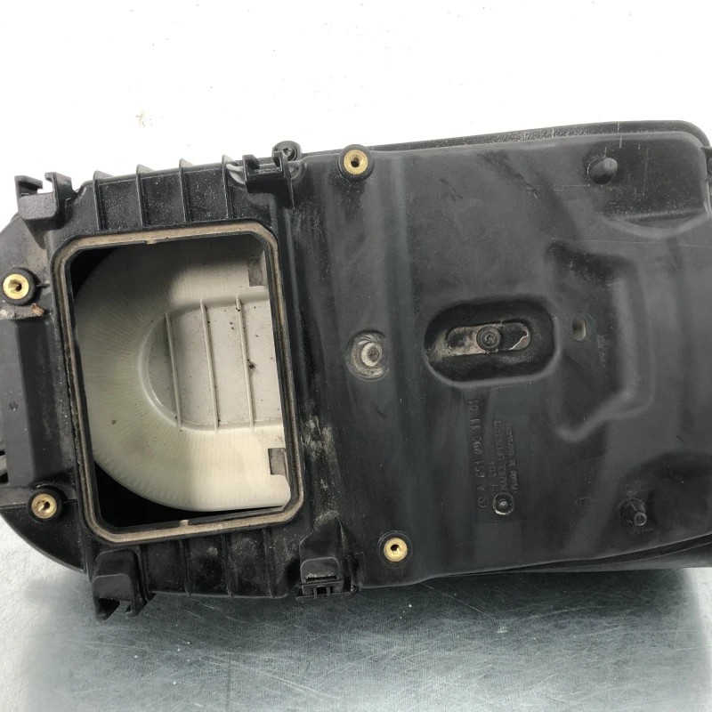 Carcasa filtru aer / Mercedes-Benz E Class W212 2010 / Motor, racire si evacuare