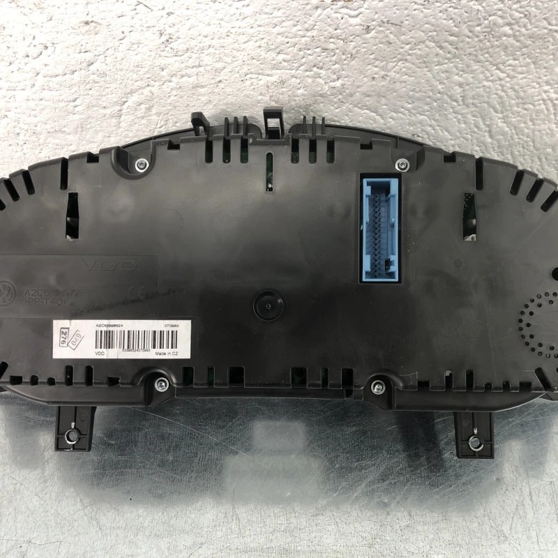 Ceas bord / Volkswagen Passat B6 2010 / Audio si electronice