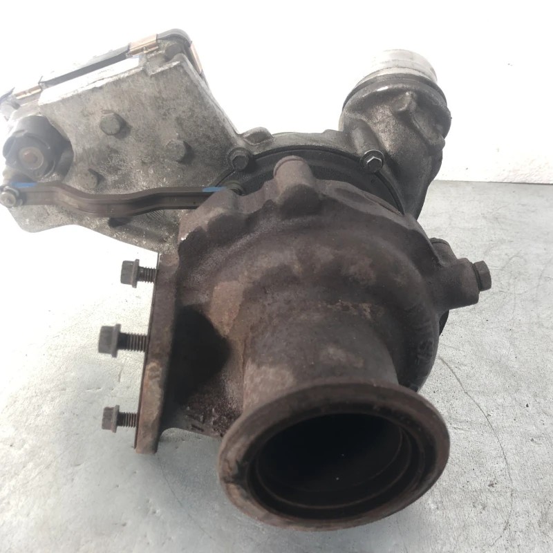 Turbosuflanta turbo turbina / BMW Seria 1 E87 LCI 2011 / Motor, racire si evacuare