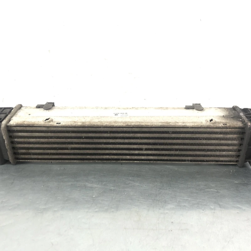 Radiator intercooler / BMW Seria 1 E87 2011 / Motor, racire si evacuare