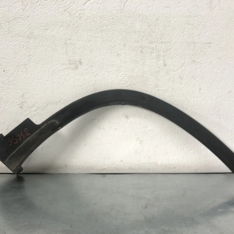 Ornament aripa fata Dreapta / Kia Sorento Sorento 2013 / Caroserie, oglinzi si faruri